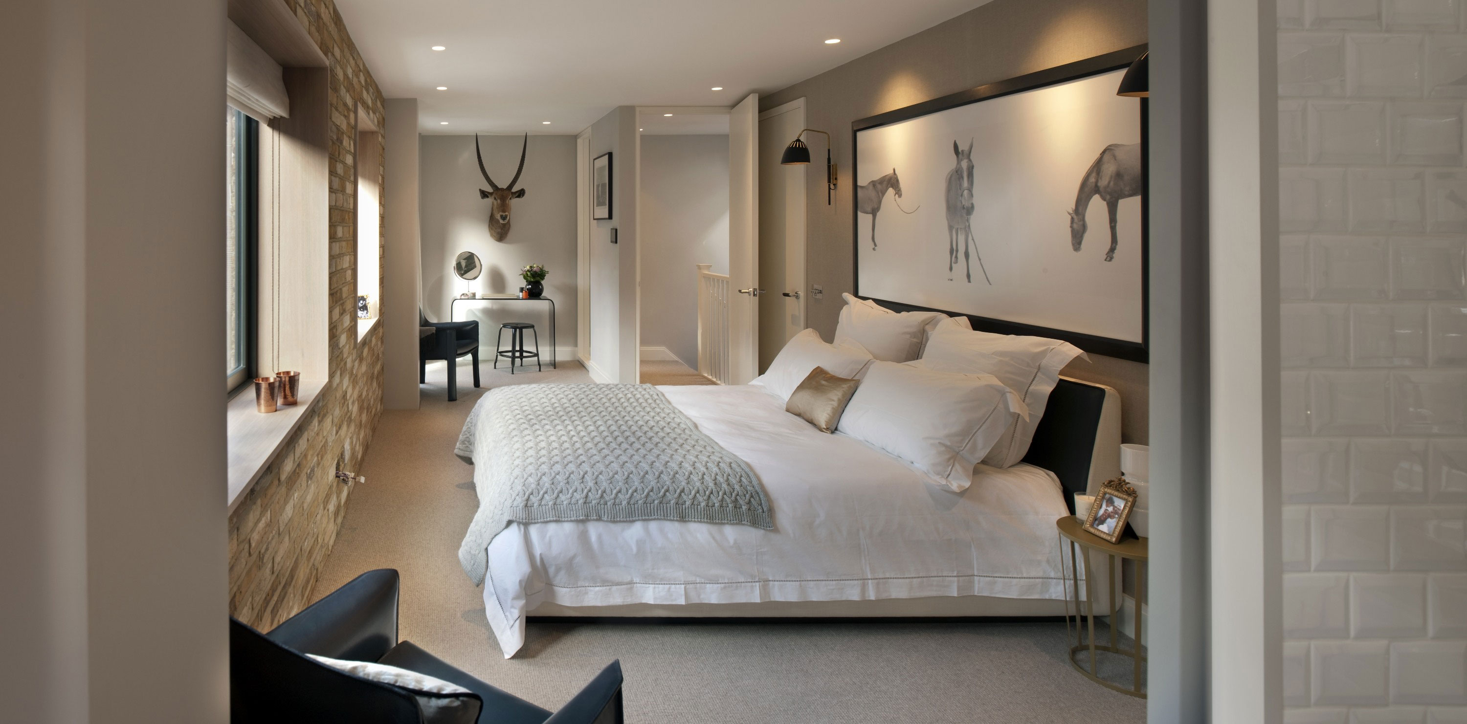 A Stunning Modern House with an Elegant Twist in London by TG-STUDIO (6)