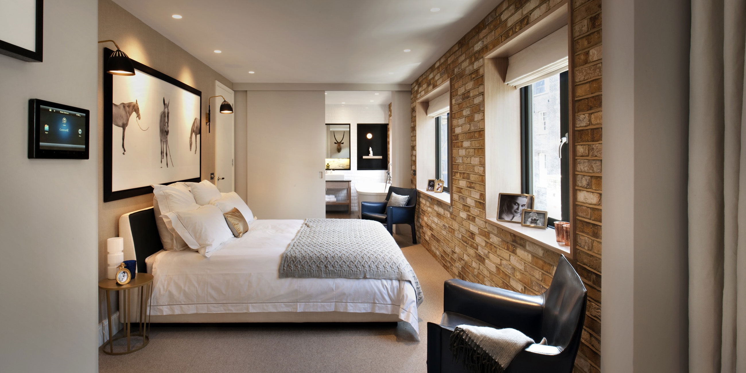A Stunning Modern House with an Elegant Twist in London by TG-STUDIO (8)