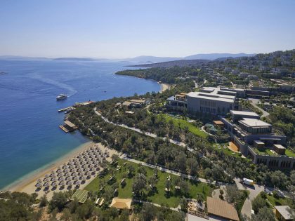 A Stunning Waterfront Resort Overlooking the Spectacular Ocean Views in Bodrum, Turkey by Antonio Citterio Patricia Viel (3)