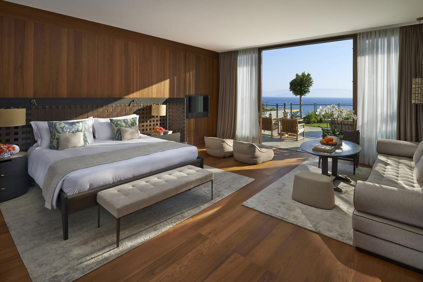 A Stunning Waterfront Resort Overlooking the Spectacular Ocean Views in Bodrum, Turkey by Antonio Citterio Patricia Viel (30)