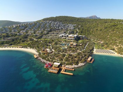 A Stunning Waterfront Resort Overlooking the Spectacular Ocean Views in Bodrum, Turkey by Antonio Citterio Patricia Viel (4)