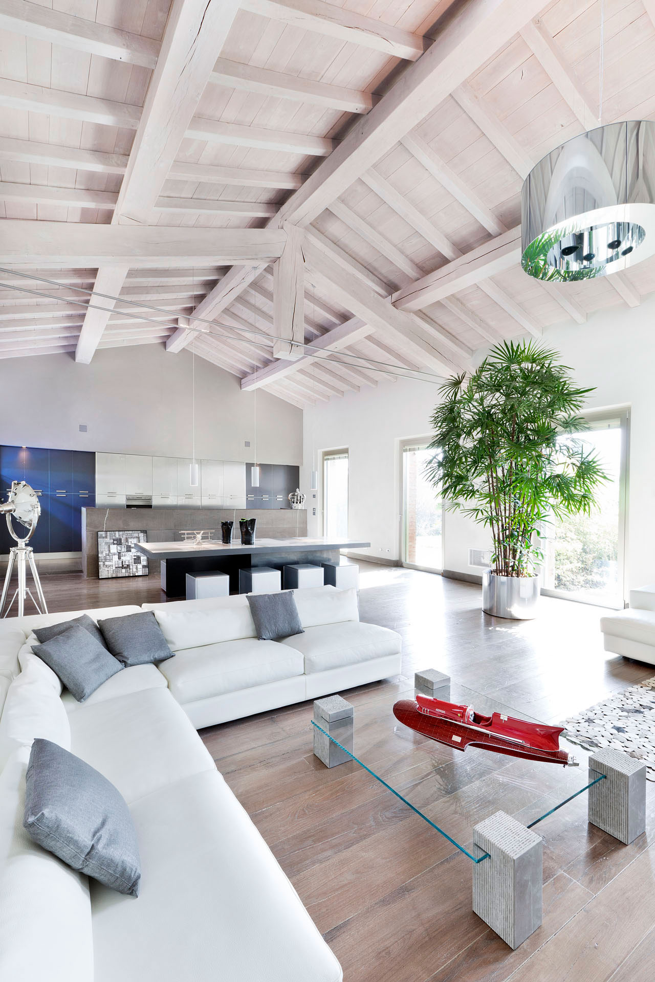 A Stunning and Spacious Contemporary Home in Maristella, Italy by Persico Studio (8)