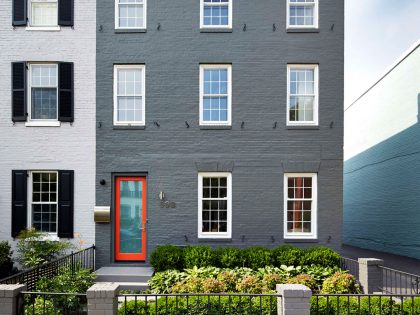 A Stylish, Bright and Colorful Home of Strong Contrasts in Washington, D.C. by KUBE Architecture (22)