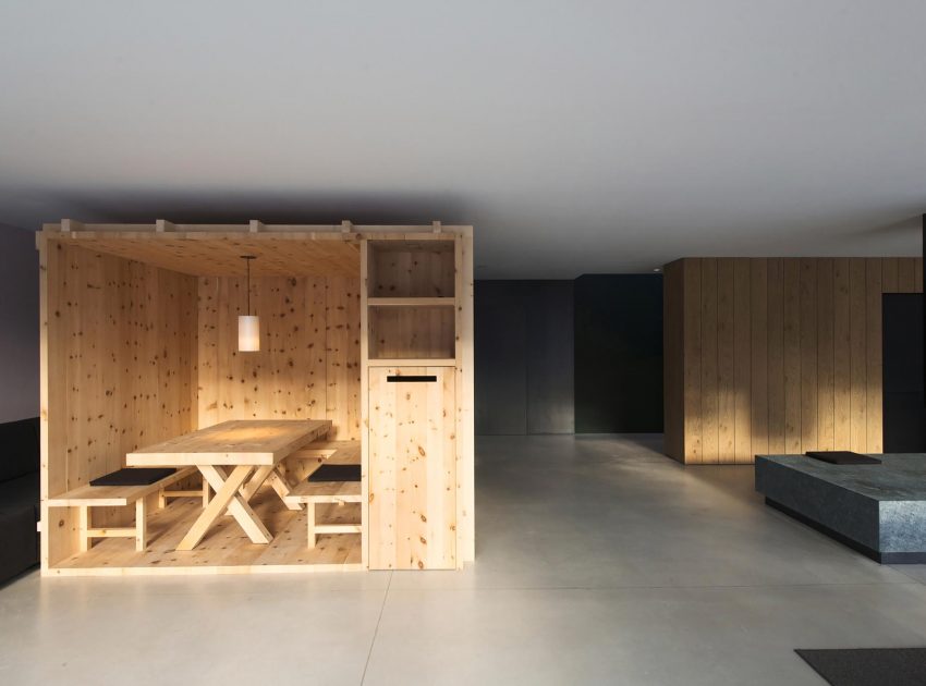 A Stylish Contemporary Home with Natural Stone Walls in Neustift, Italy by Bergmeister Wolf Architekten (12)