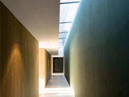 A Stylish Contemporary Home with Natural Stone Walls in Neustift, Italy by Bergmeister Wolf Architekten (6)