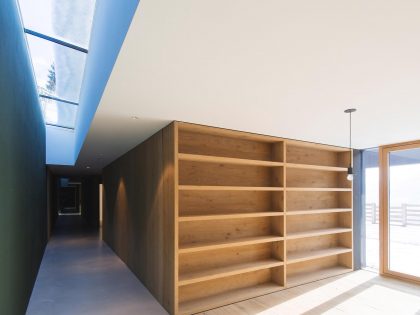 A Stylish Contemporary Home with Natural Stone Walls in Neustift, Italy by Bergmeister Wolf Architekten (7)