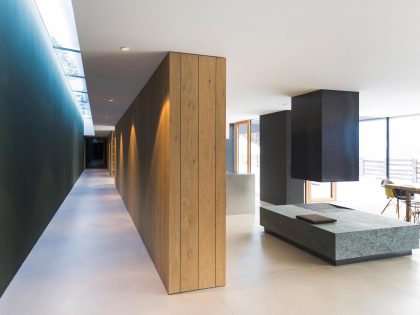 A Stylish Contemporary Home with Natural Stone Walls in Neustift, Italy by Bergmeister Wolf Architekten (9)