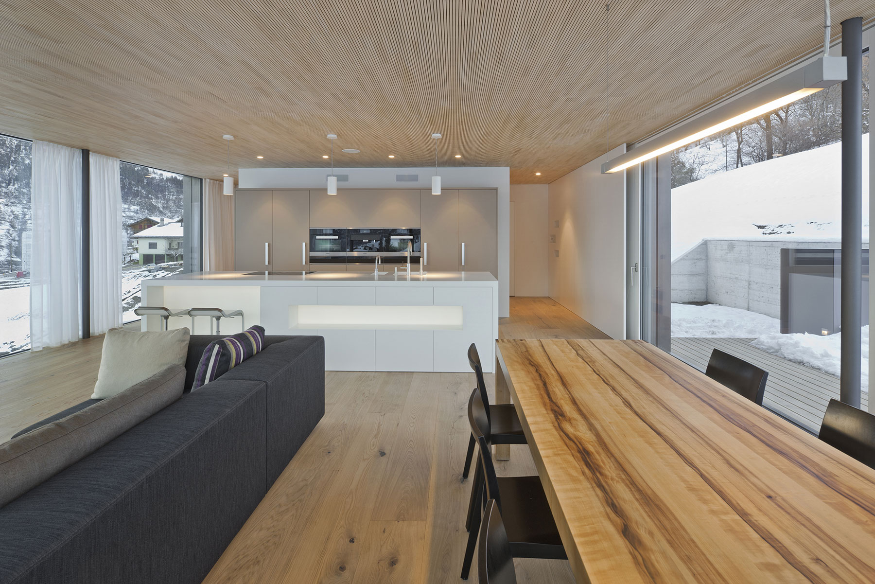 A Stylish Contemporary Home with Stunning Views in Termen, Switzerland by Matthias Werlen Architektur and Zeiter + Berchtold (10)