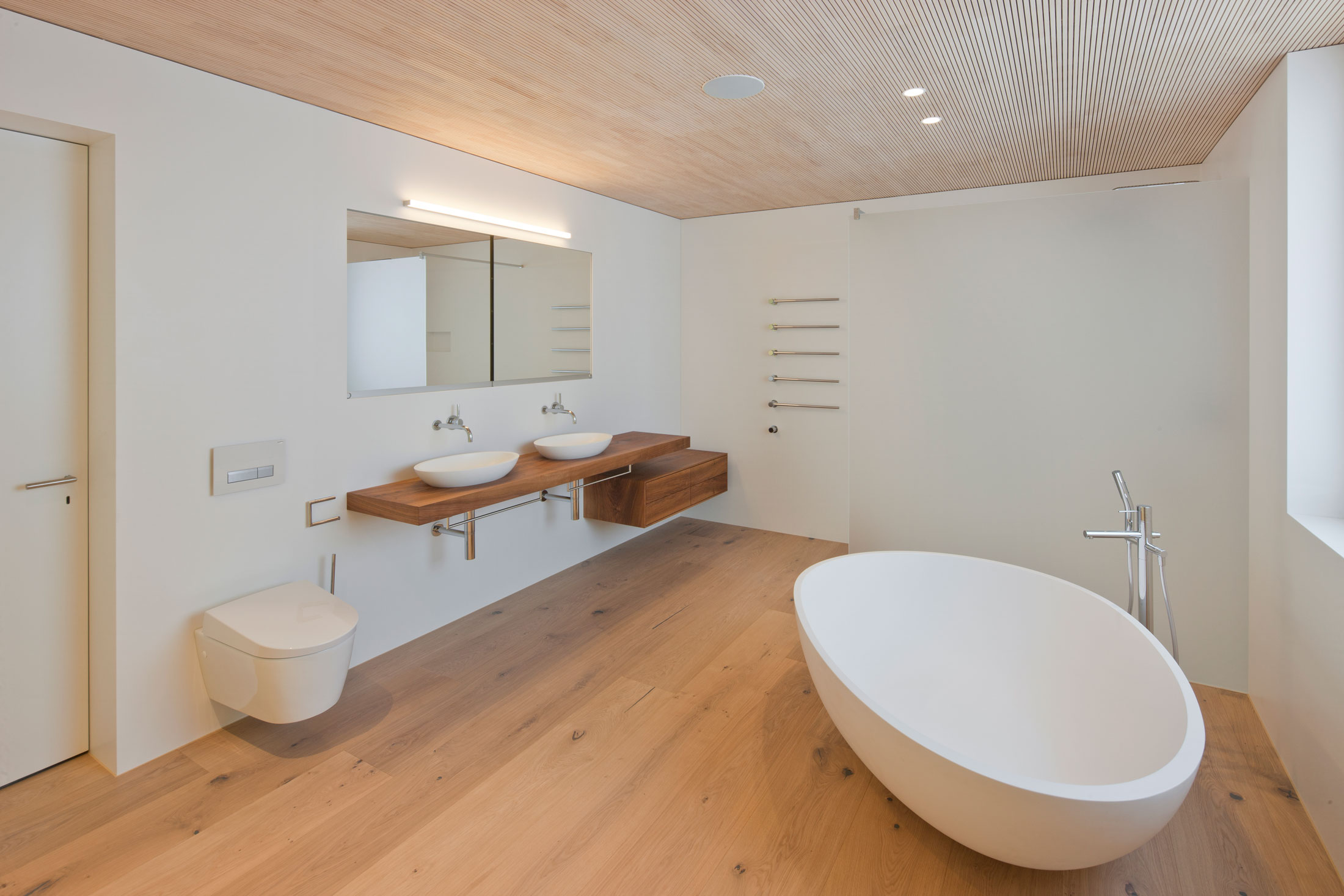 A Stylish Contemporary Home with Stunning Views in Termen, Switzerland by Matthias Werlen Architektur and Zeiter + Berchtold (19)