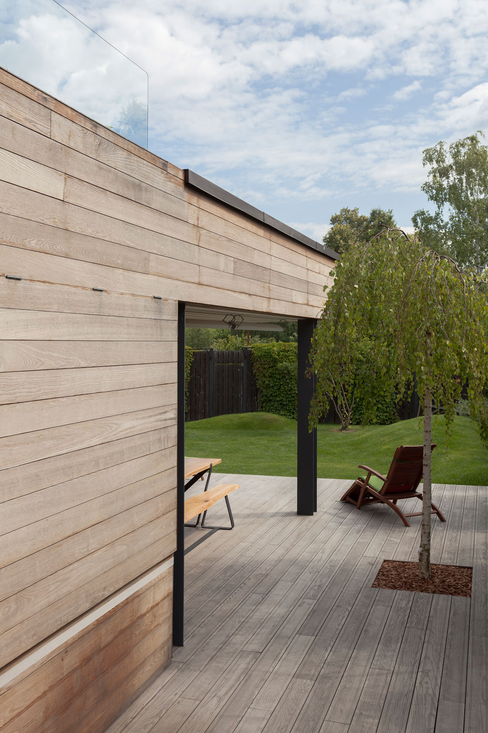 A Stylish Contemporary Home with Wonderful Views in Moscow by Shamsudin Kerimov (14)