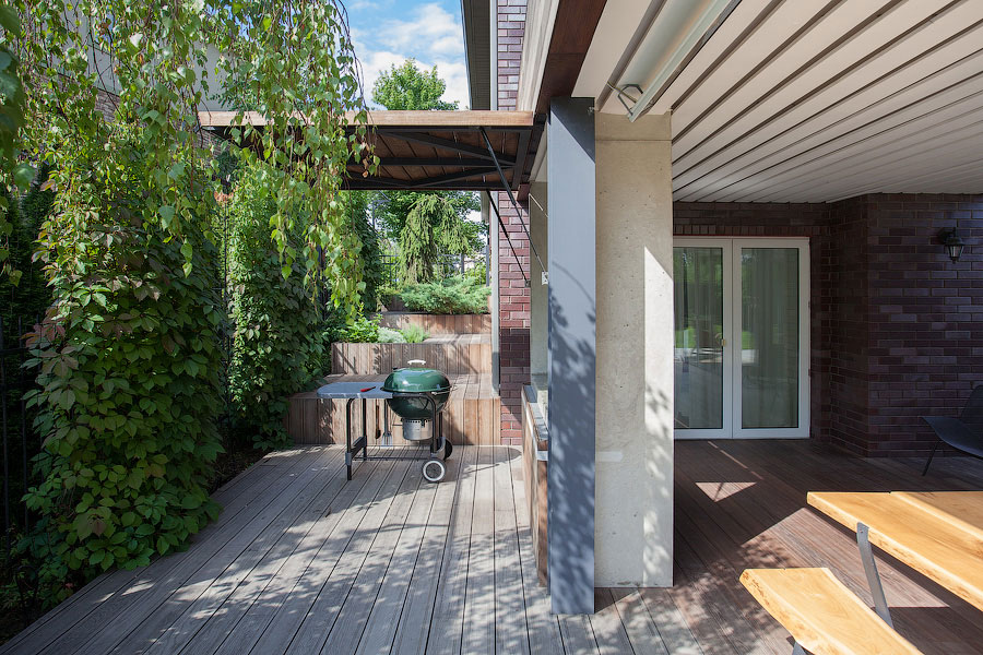 A Stylish Contemporary Home with Wonderful Views in Moscow by Shamsudin Kerimov (18)