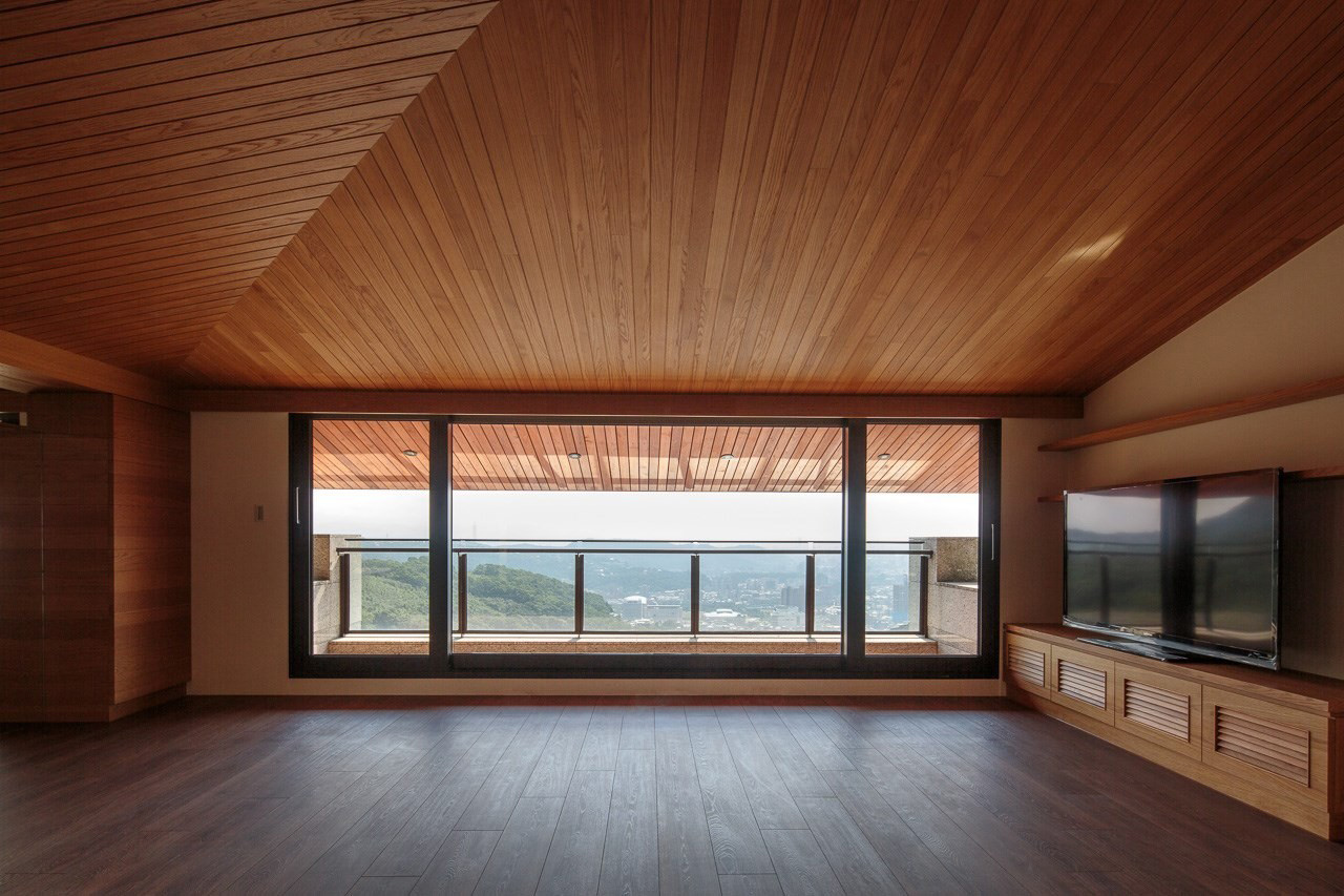 A Stylish Contemporary Home with Wood Accents in Taipei City by AYA Living Group (10)