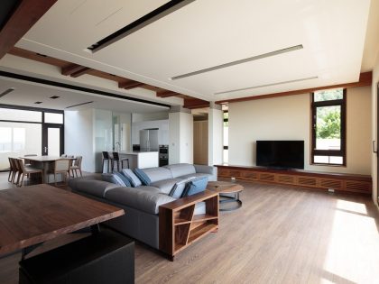 A Stylish Contemporary Home with Wood Accents in Taipei City by AYA Living Group (3)