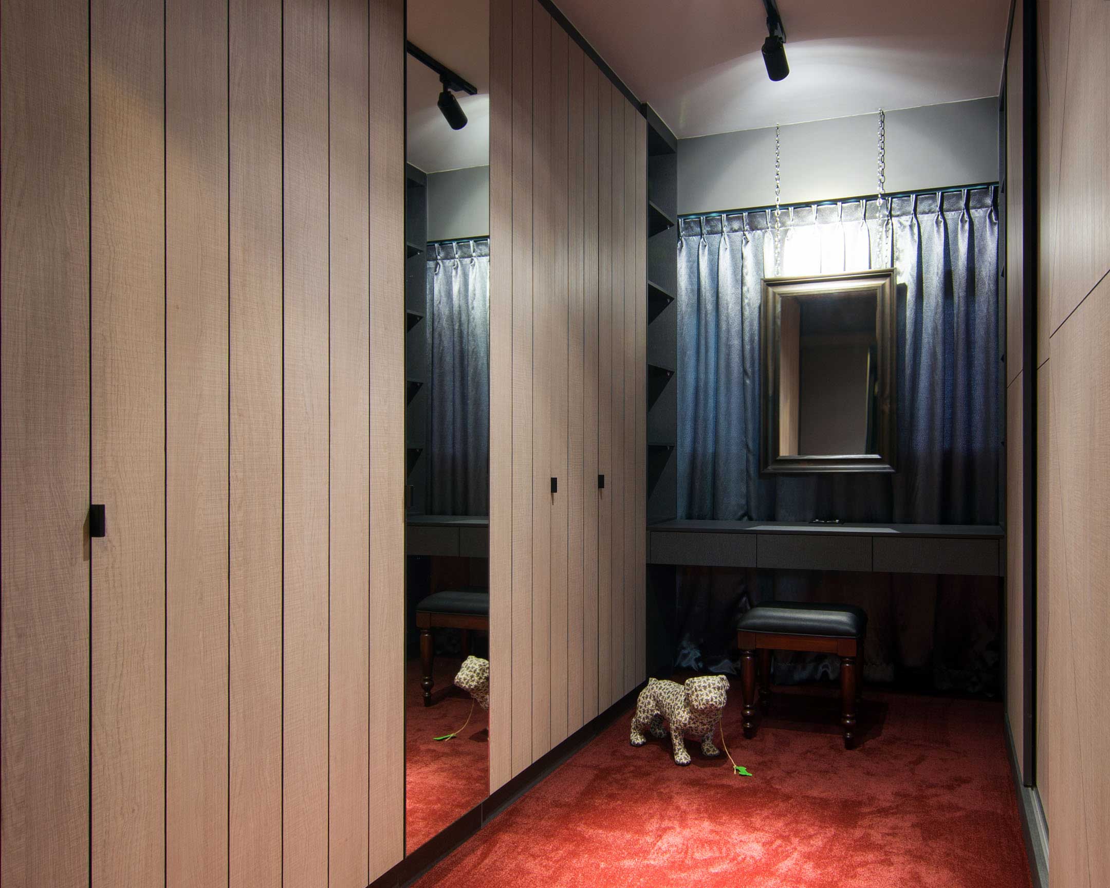 A Stylish Industrial Home for a Young Couple in Singapore by Vievva Designers (16)