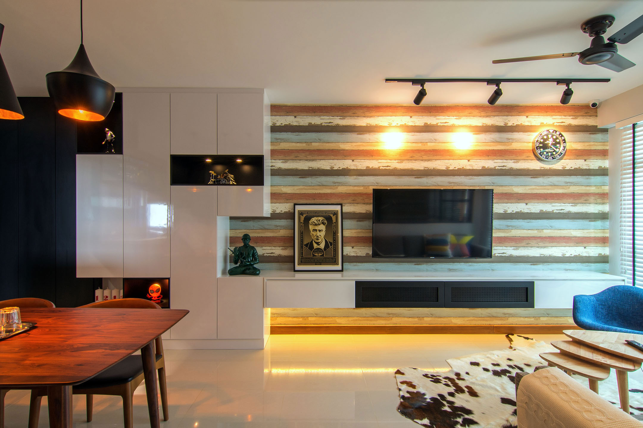 A Stylish Industrial Home for a Young Couple in Singapore by Vievva Designers (6)