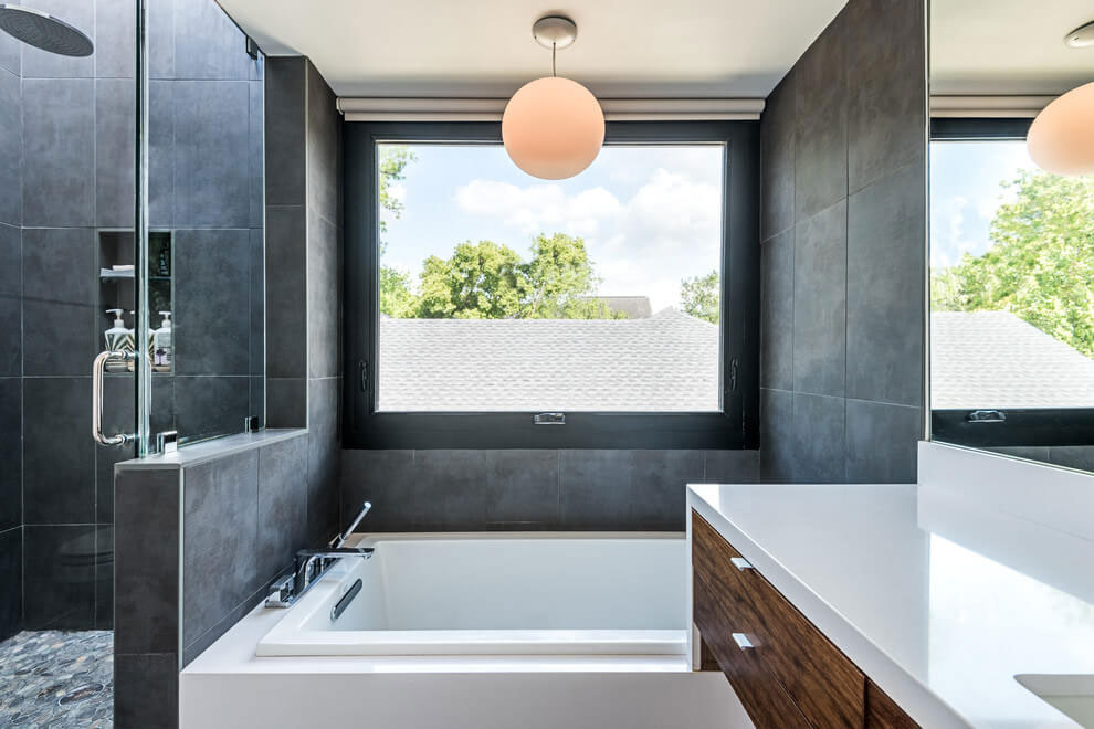 A Stylish Mid-Century Modern Home with Colorful and Quirky Interiors in Texas by CONTENT Architecture (11)