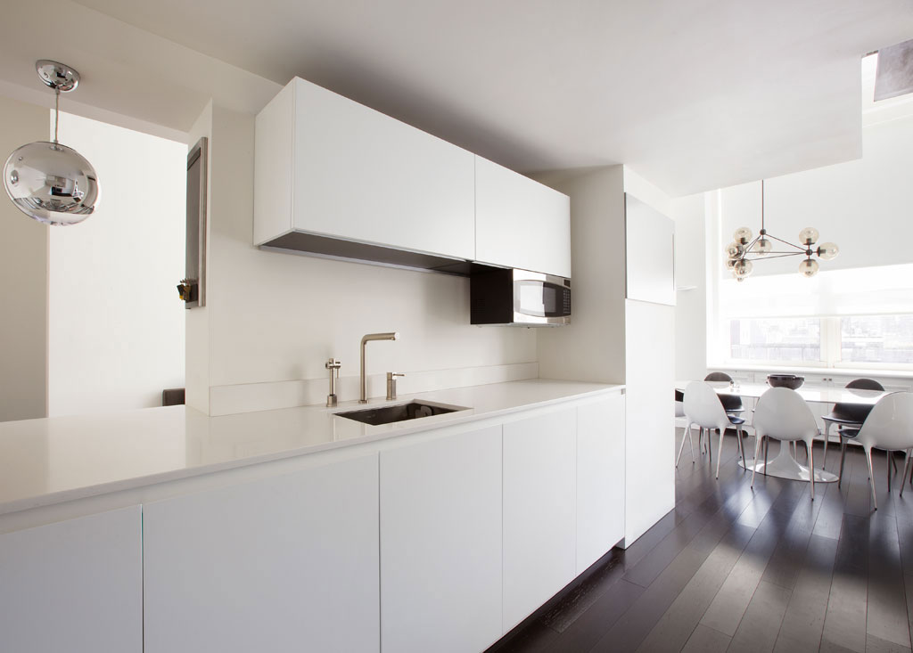 A Stylish Minimalist Apartment with Black and White Colors in New York City by Axis Mundi Design (2)