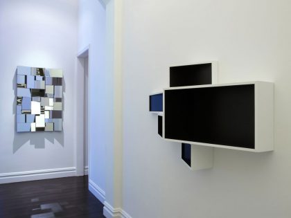 A Stylish Minimalist Apartment with Black and White Colors in New York City by Axis Mundi Design (4)