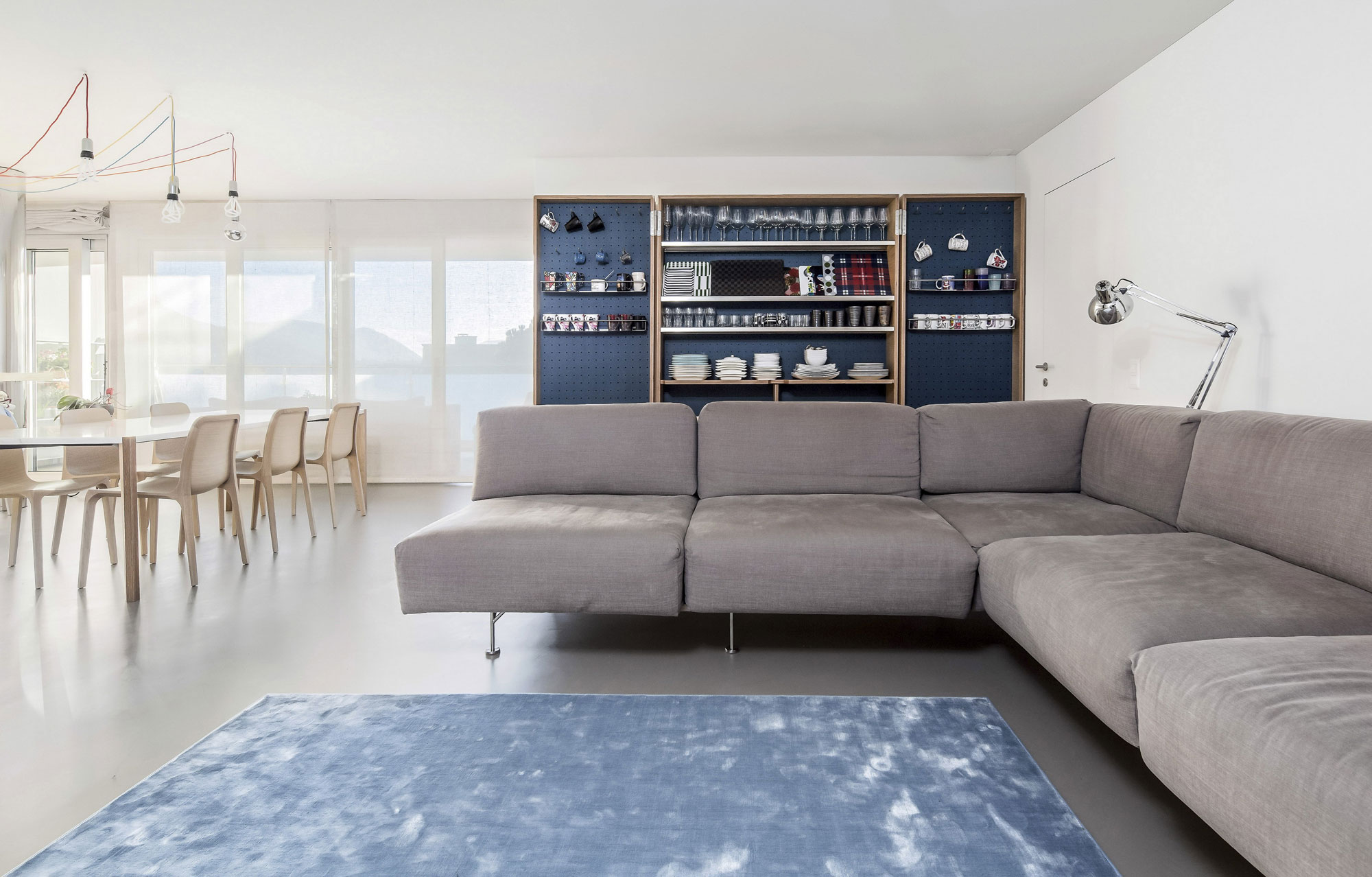 A Stylish Modern Apartment with Stunning Interior Elements on the Lake of Lugano by dotdotdot (2)
