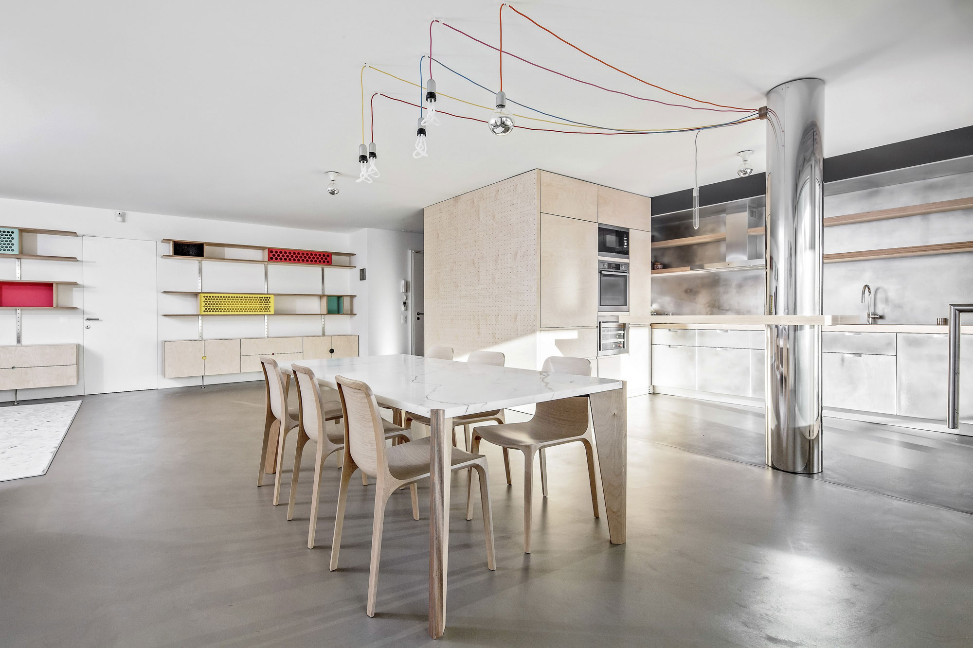 A Stylish Modern Apartment with Stunning Interior Elements on the Lake of Lugano by dotdotdot (8)