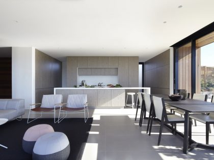 A Stylish Modern Beach House with Strong Natural Light in New South Wales by Smart Design Studio (8)