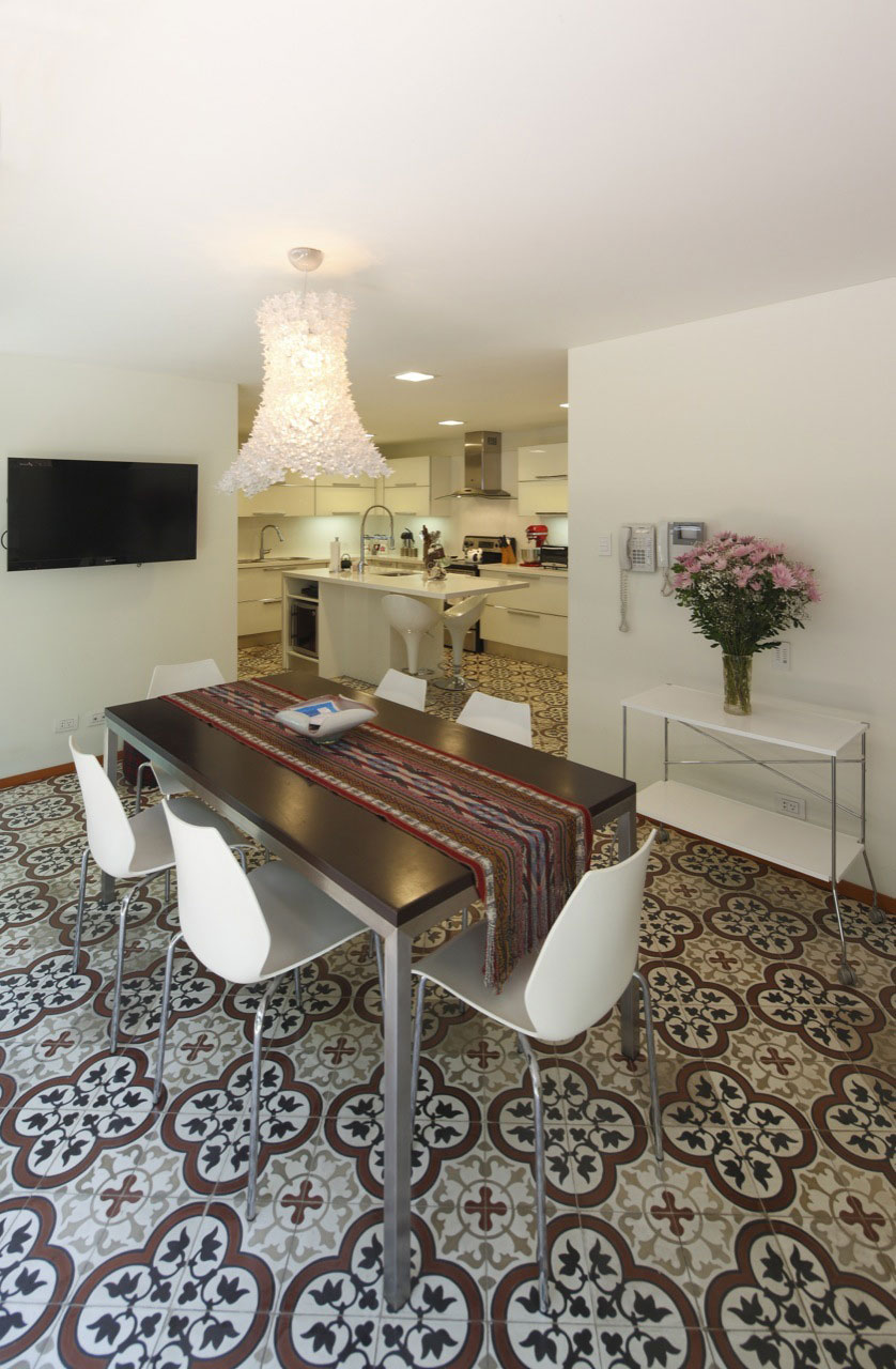 A Stylish Modern Home with Stunning Views in Casuarinas by Metropolis (10)