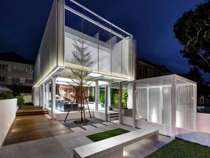 A Stylish Semi-Detached House with White Translucent Box in Singapore by Park + Associates (10)