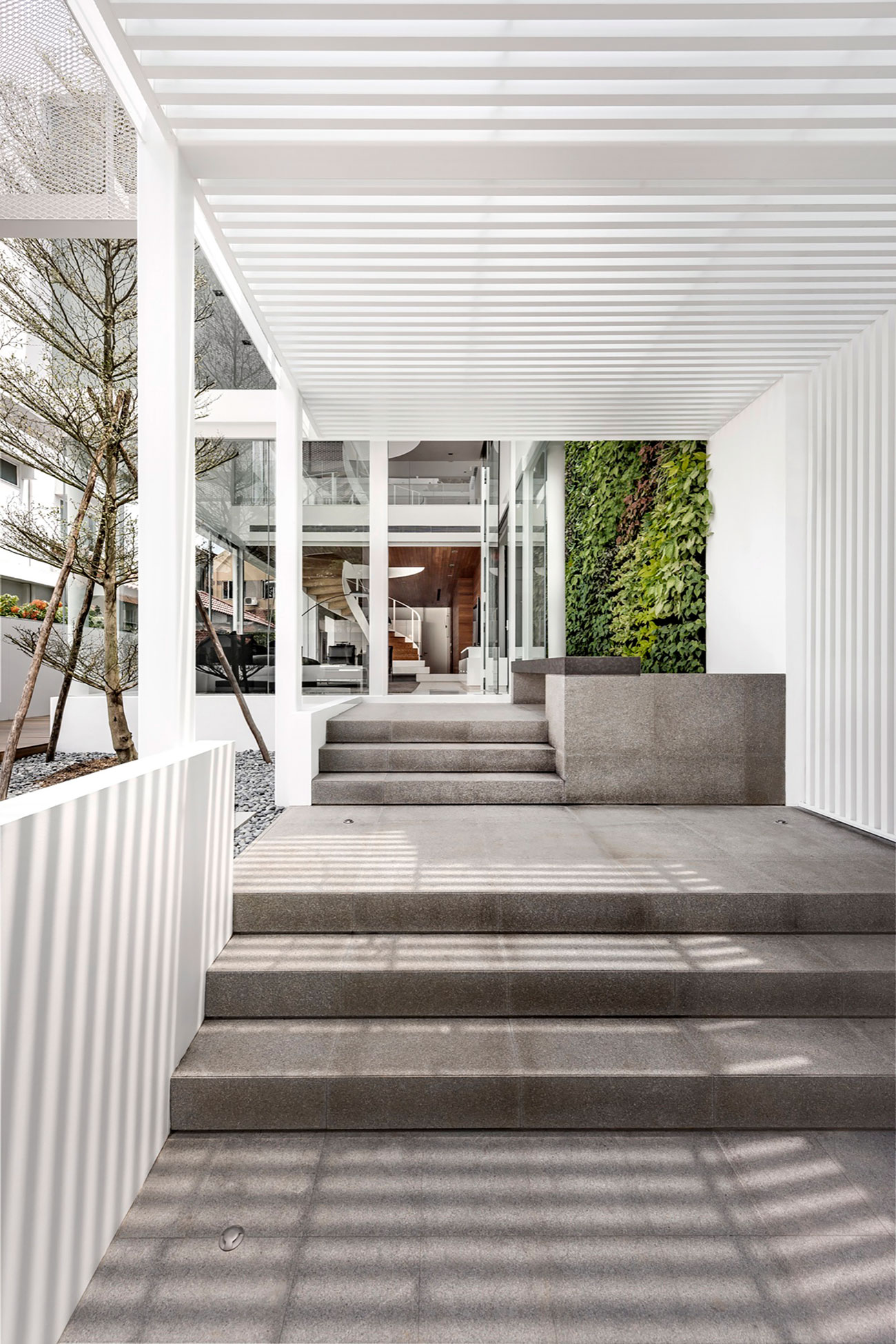 A Stylish Semi-Detached House with White Translucent Box in Singapore by Park + Associates (2)