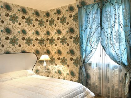 A Stylish and Bright Modern Apartment with Lovely Interiors in Brescia, Italy by bp Laboratorio di Architettura (13)