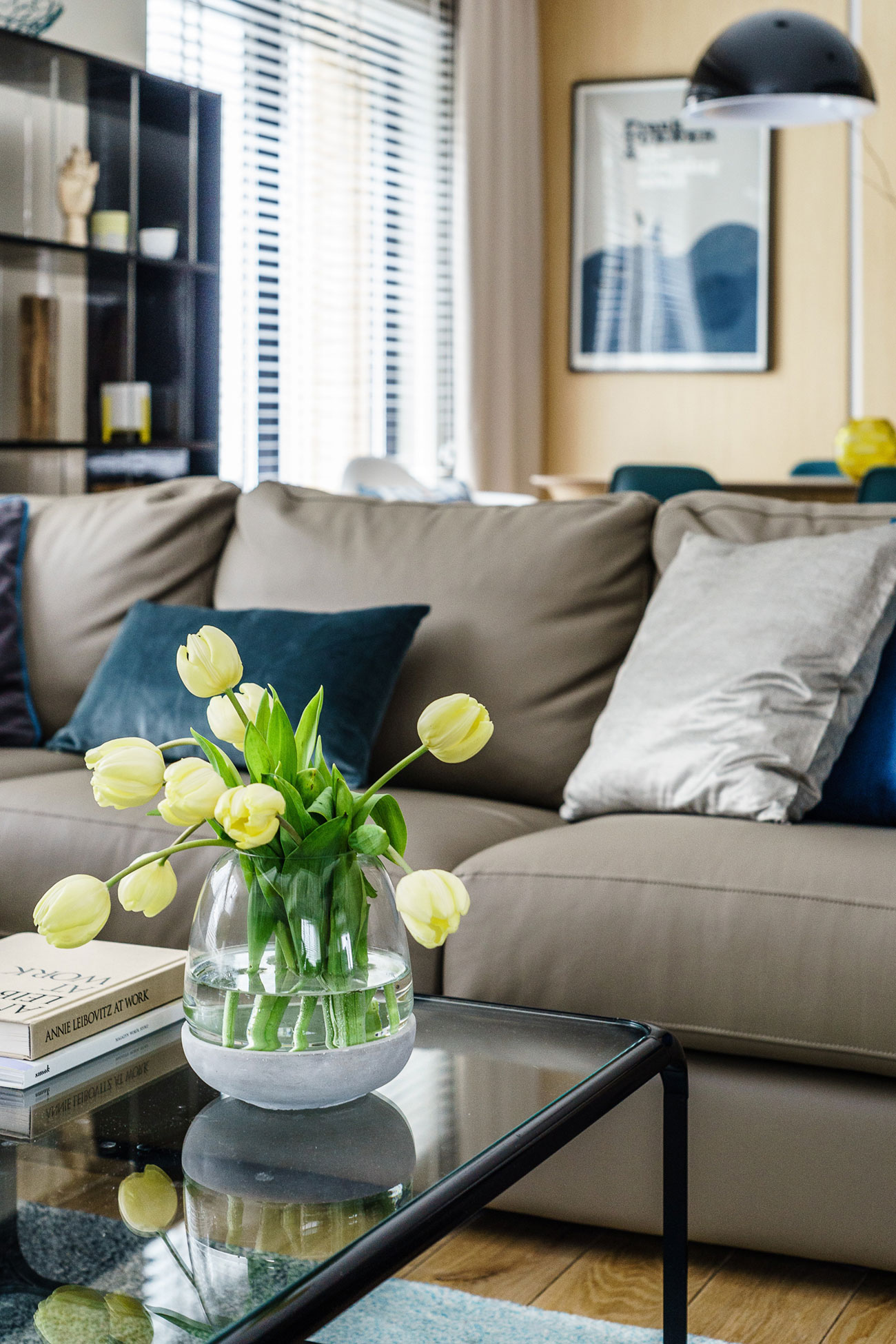 A Stylish and Colorful Modern Home for a Young Couple with Two Boys in Tczew, Poland by Fabryka Wnętrz (10)