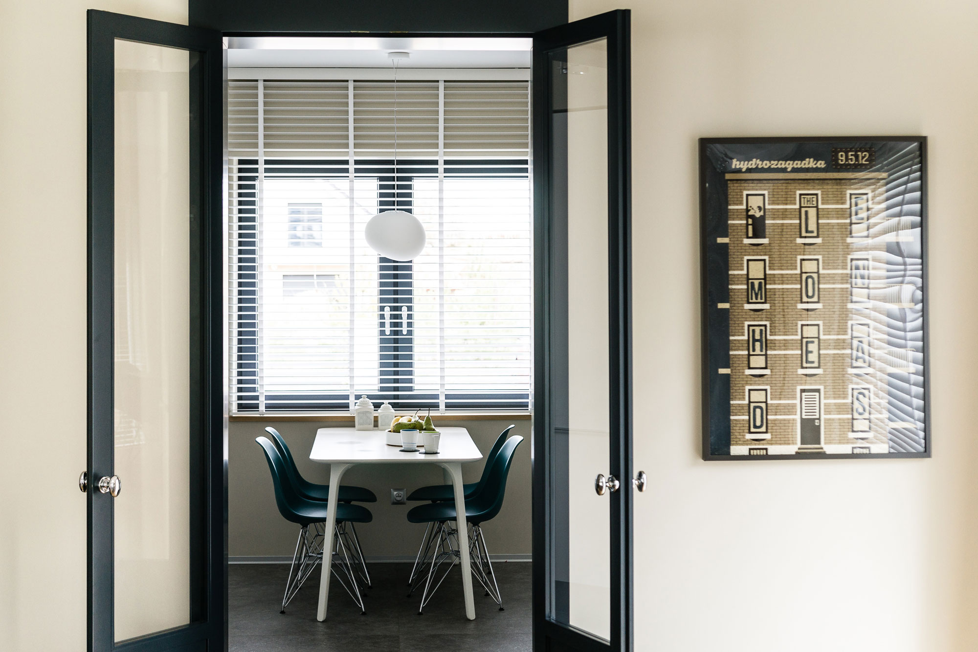 A Stylish and Colorful Modern Home for a Young Couple with Two Boys in Tczew, Poland by Fabryka Wnętrz (20)