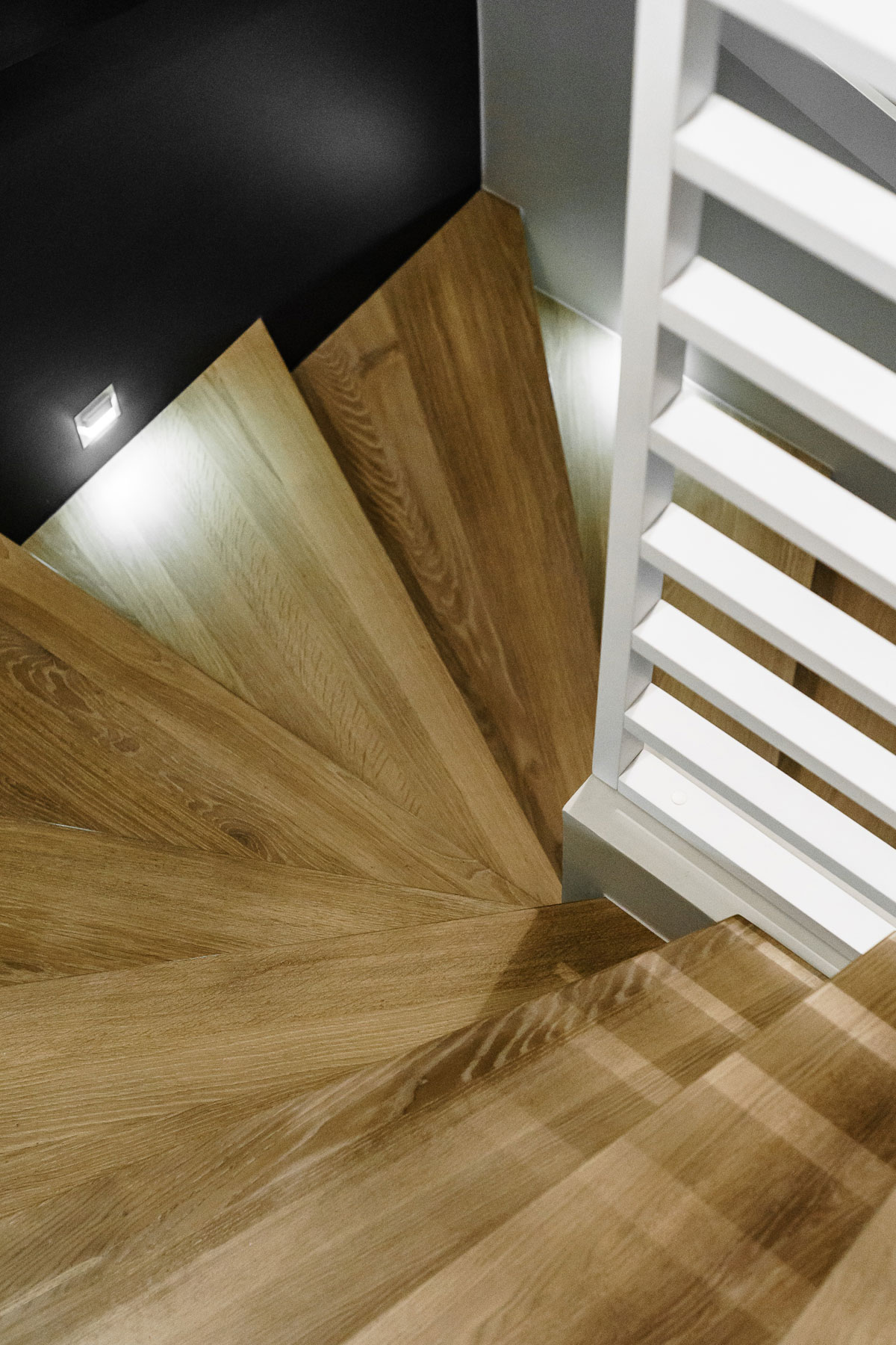 A Stylish and Colorful Modern Home for a Young Couple with Two Boys in Tczew, Poland by Fabryka Wnętrz (21)