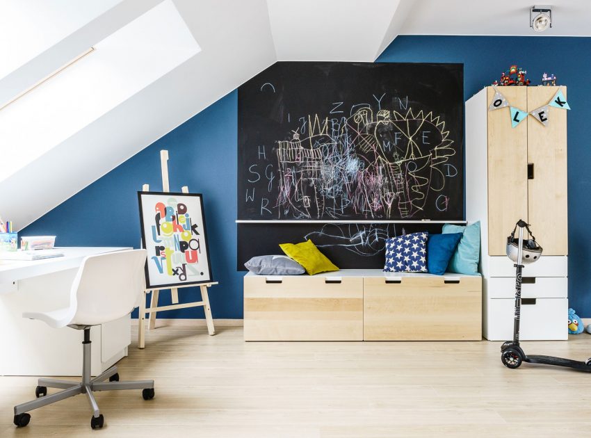 A Stylish and Colorful Modern Home for a Young Couple with Two Boys in Tczew, Poland by Fabryka Wnętrz (36)