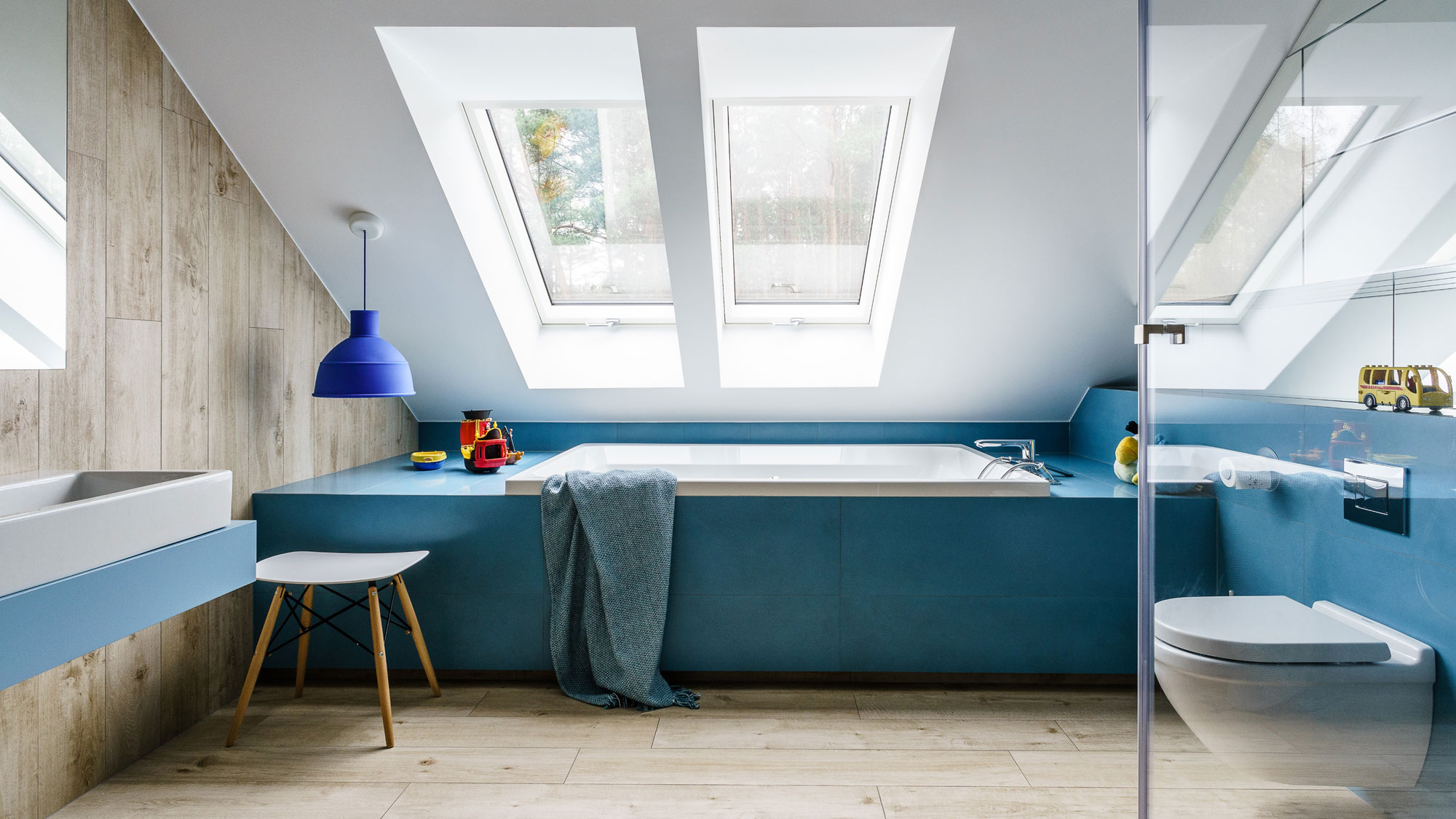 A Stylish and Colorful Modern Home for a Young Couple with Two Boys in Tczew, Poland by Fabryka Wnętrz (41)