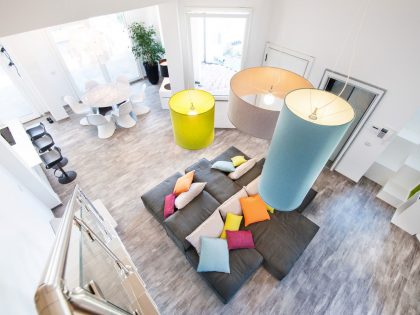 A Stylish and Colorful Modern Penthouse in Pisa, Italy