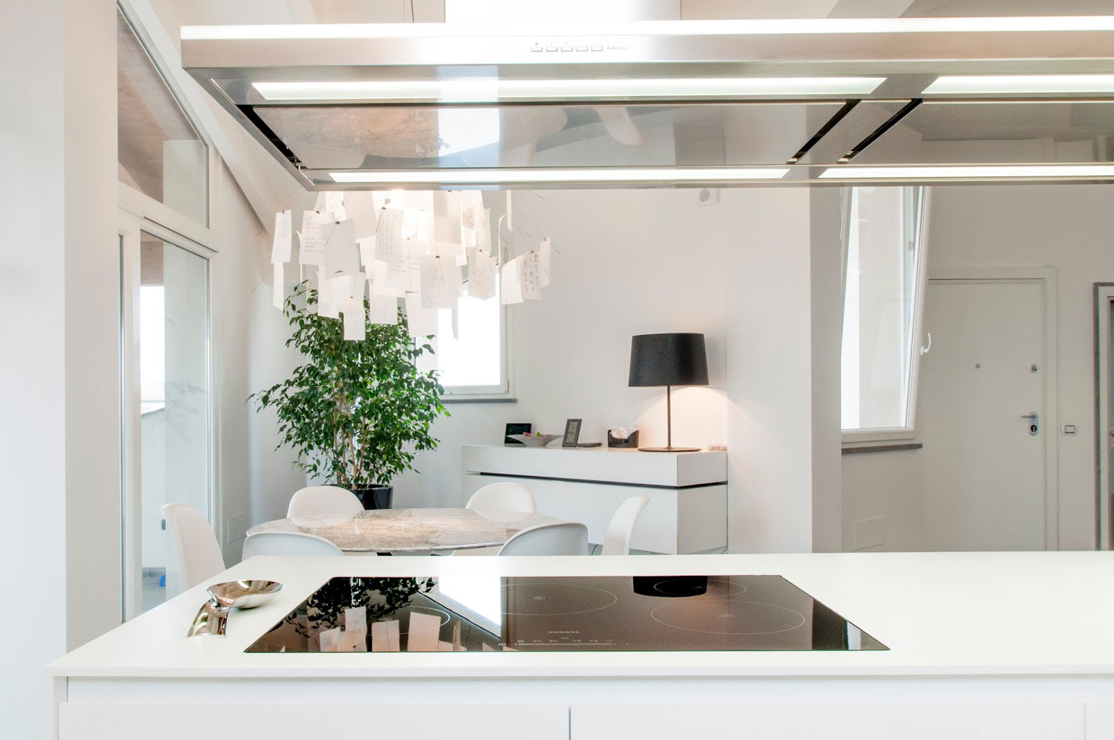 A Stylish and Colorful Modern Penthouse in Pisa, Italy by lorenzo mannini (7)