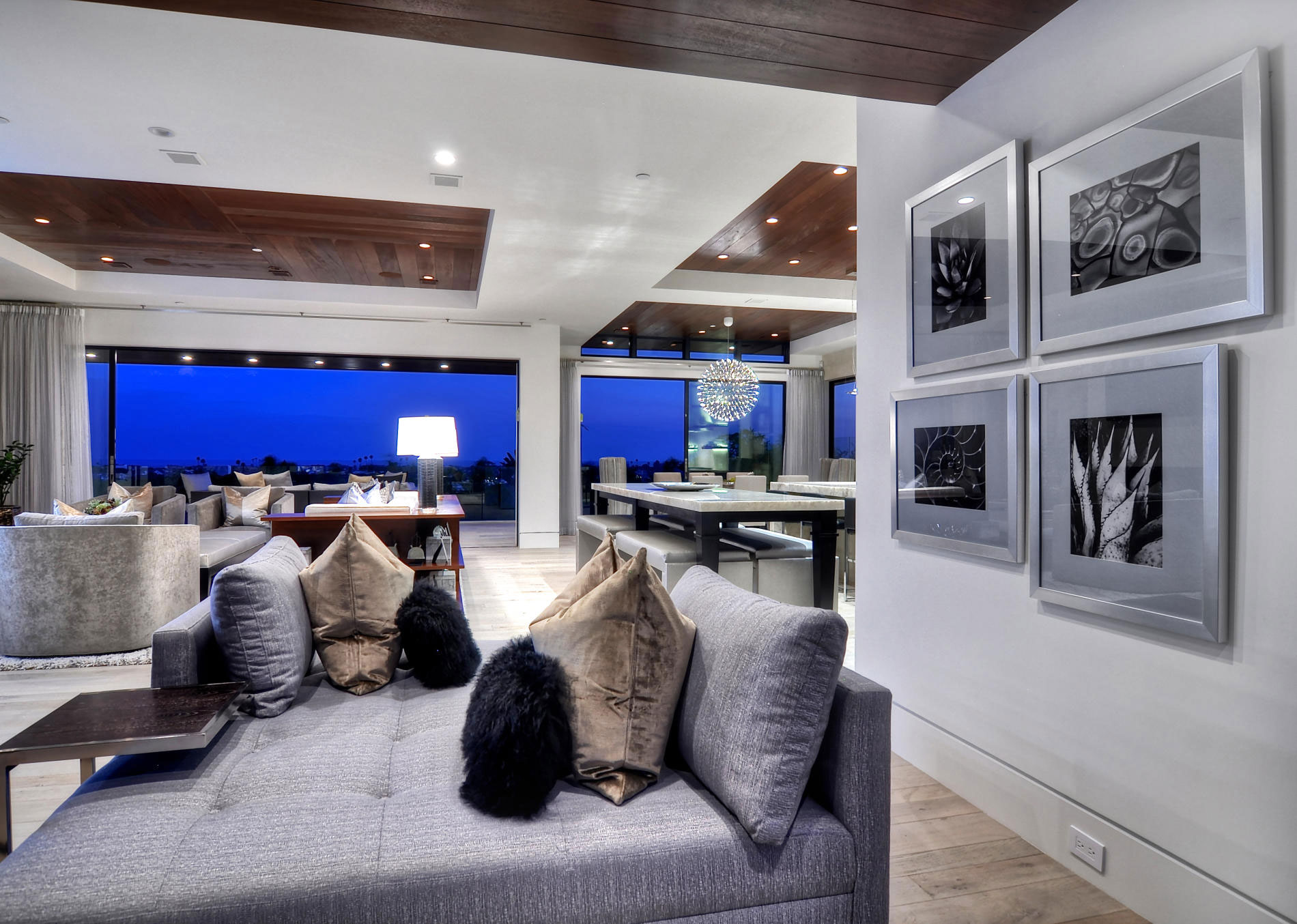 A Stylish and Stunning Home Displaying a Unique Modern Style in Corona del Mar by Details A Design Firm (7)