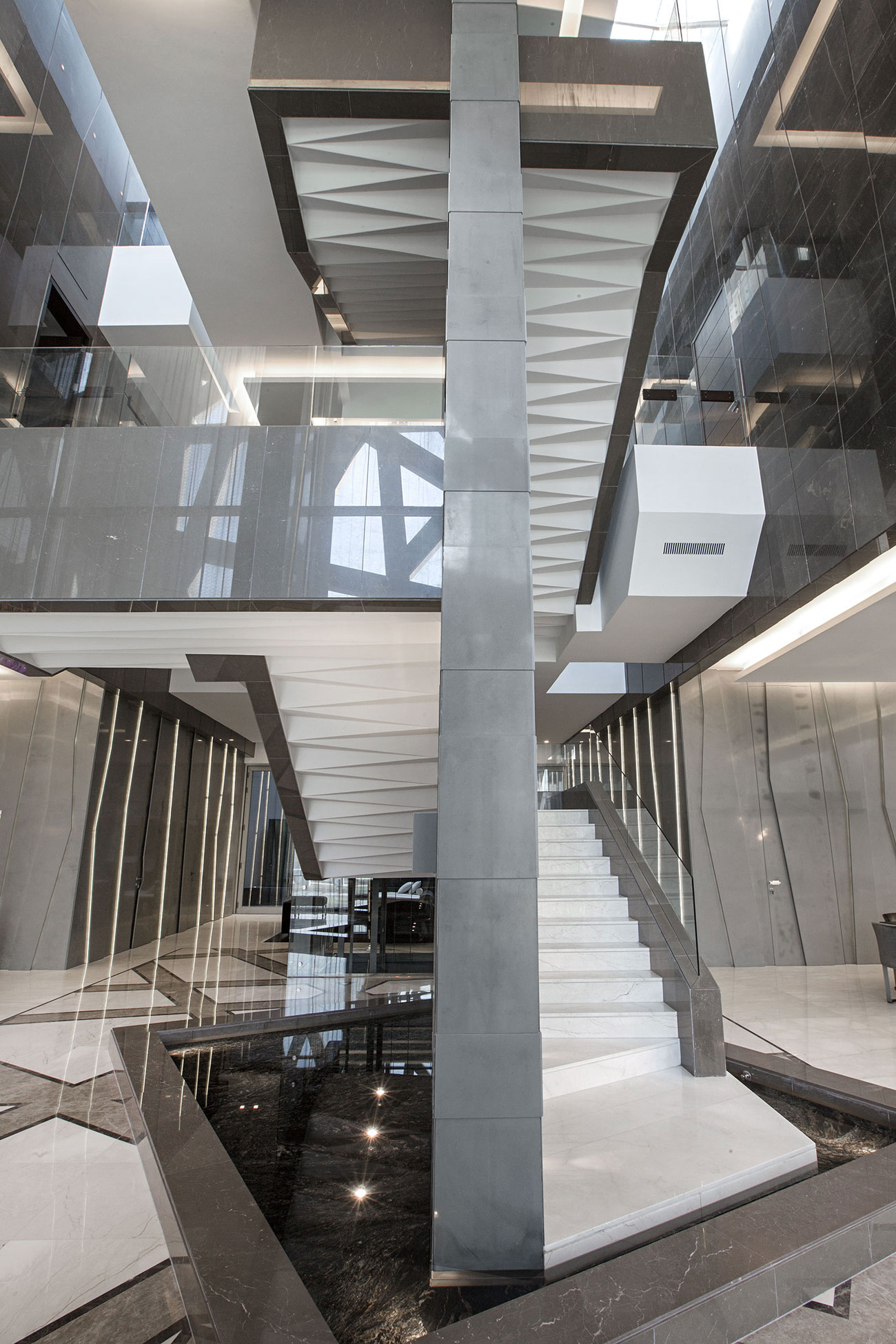 A Stylish and Unique Contemporary Home with Luxurious Vibe in Kuwait City by Roma International (9)