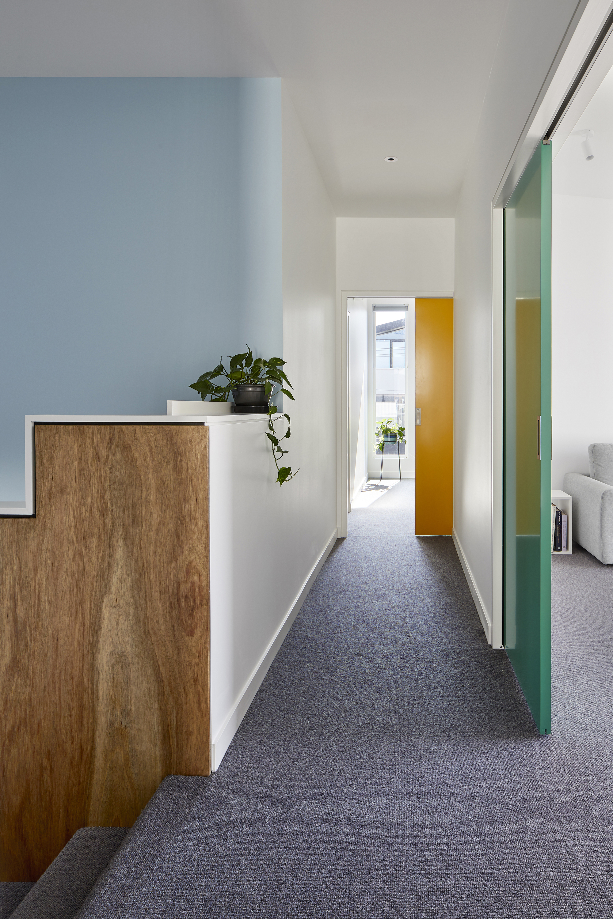 A Sustainable Contemporary Home with Warm Interiors for a Young Family in Melbourne, Australia by Poly Studio (11)