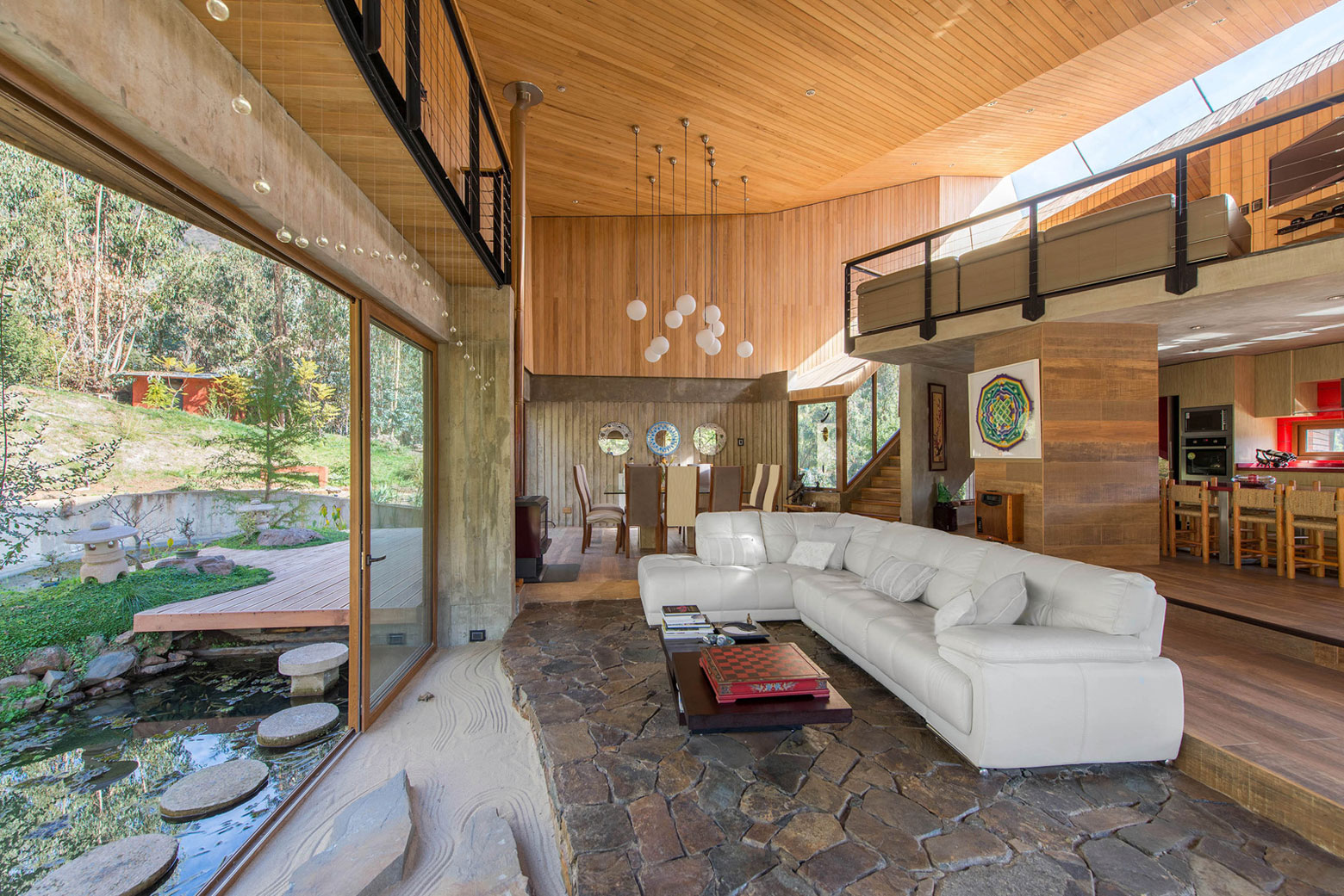 A Sustainable Mountain Home with Spectacular Views in Quebrada el Maqui by GITC arquitectura (11)