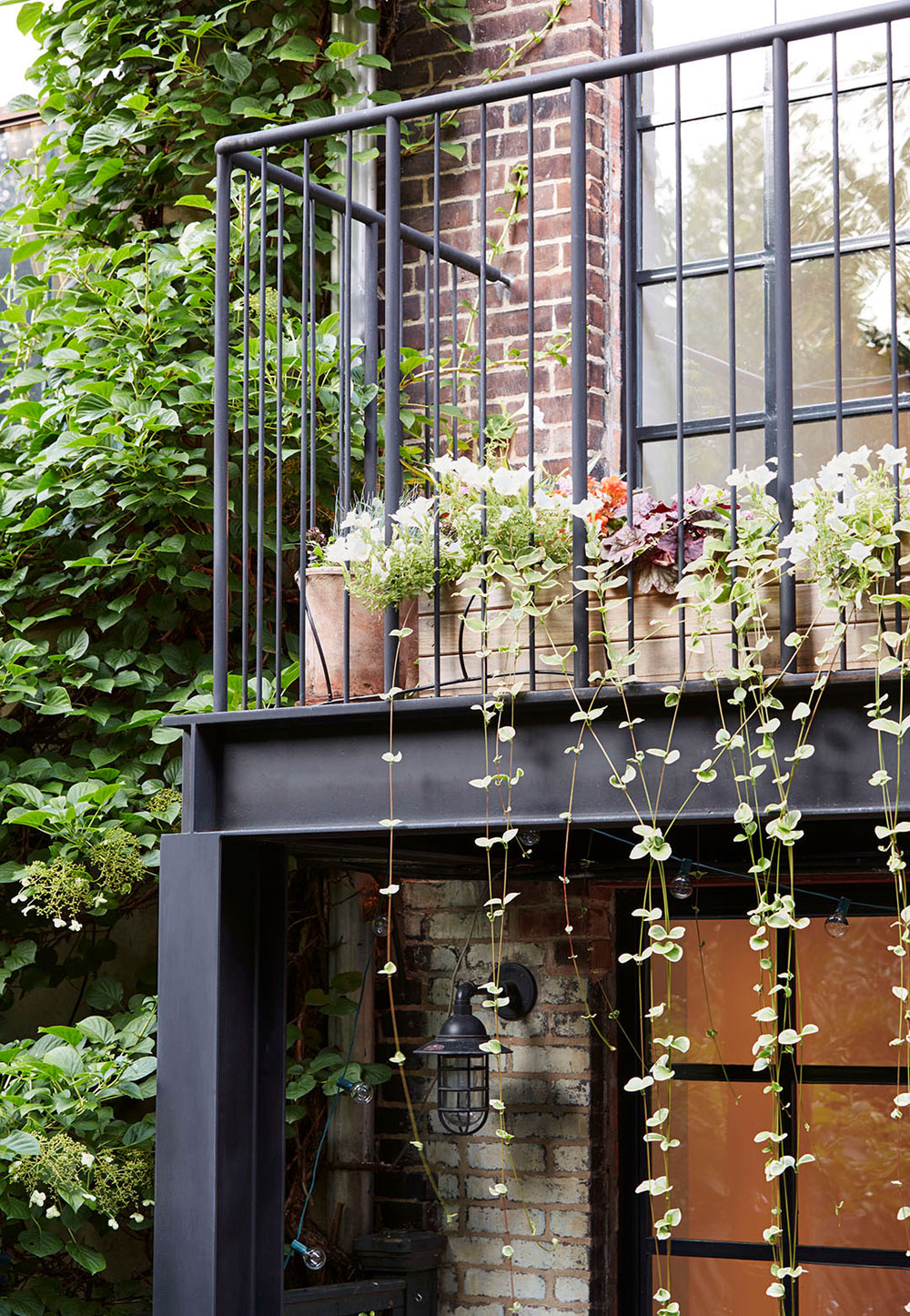 A Three-Family Row House Converted Into an Elegant Contemporary Home in Carroll Gardens, New York City by Lang Architecture (3)