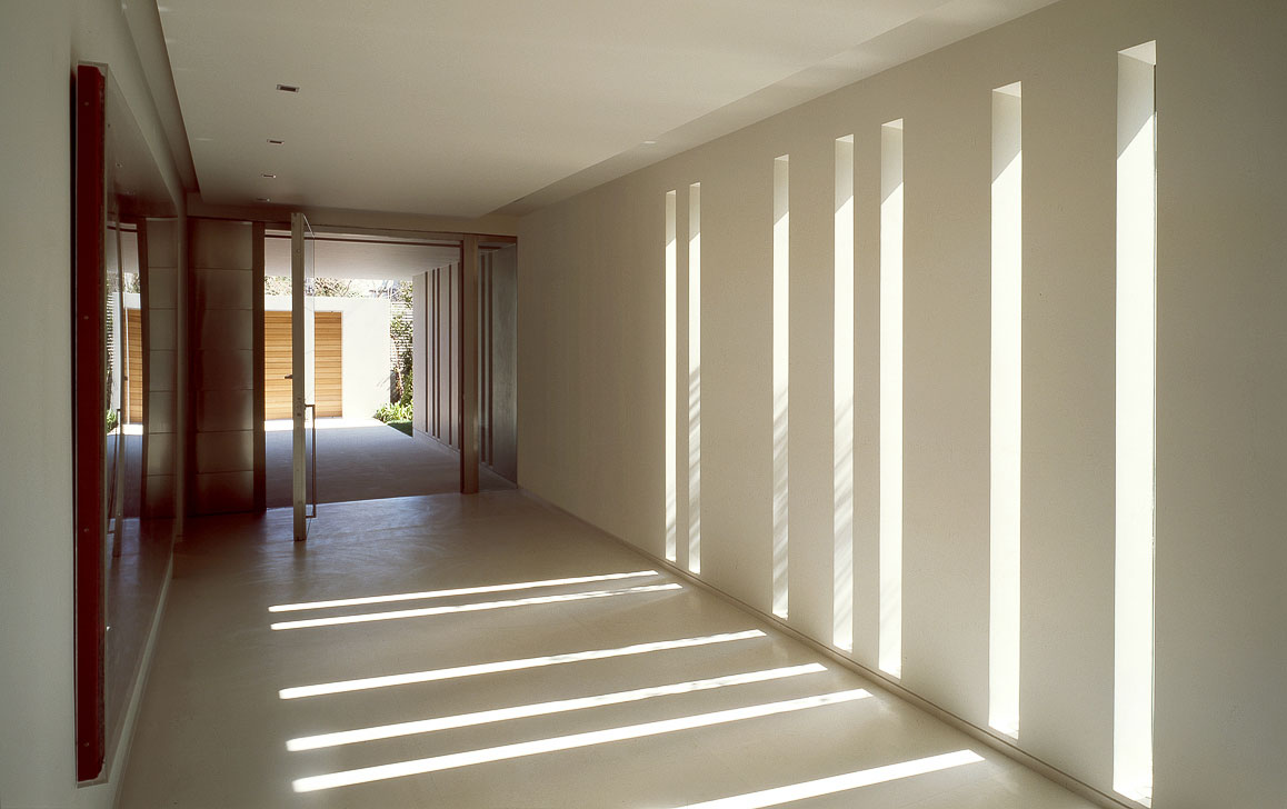 A Trendy Contemporary Home Blends Indoor and Outdoor Spaces in Kifisia by ISV Architects (6)