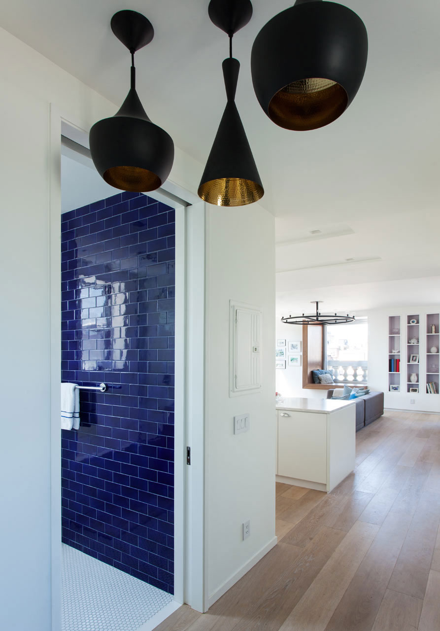 A Two Apartments Joined Into a Spacious Contemporary Home in New York City by Tirmizi Campbell (11)