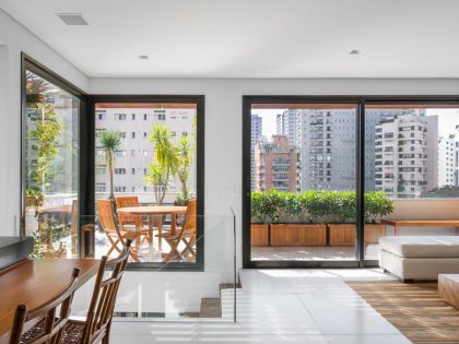 A Unique and Elegant Contemporary Apartment in São Paulo by ROCCO ARQUITETOS (10)