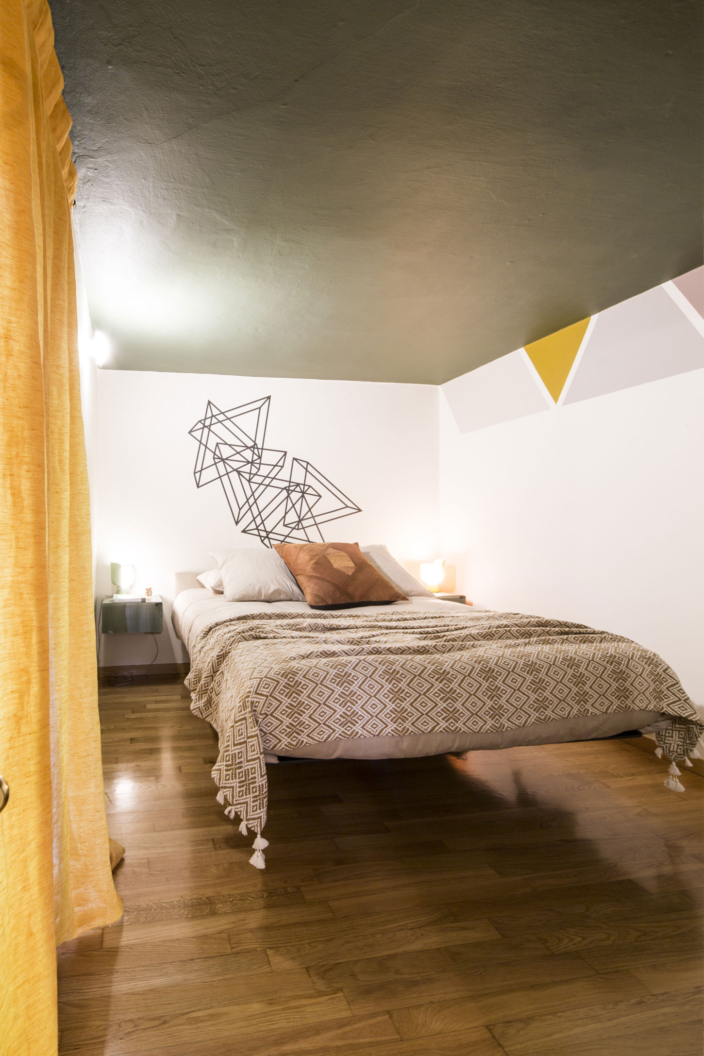 A Unique and Unconventional Home with Comfortable Layouts in Milan by Lago (9)