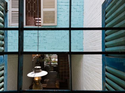 A Wonderful Vertical Home with Indoor Garden and Courtyard in Ho Chi Minh City by a21studĩo (13)