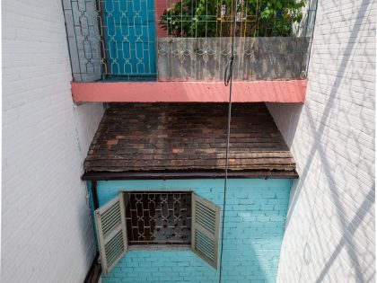 A Wonderful Vertical Home with Indoor Garden and Courtyard in Ho Chi Minh City by a21studĩo (16)