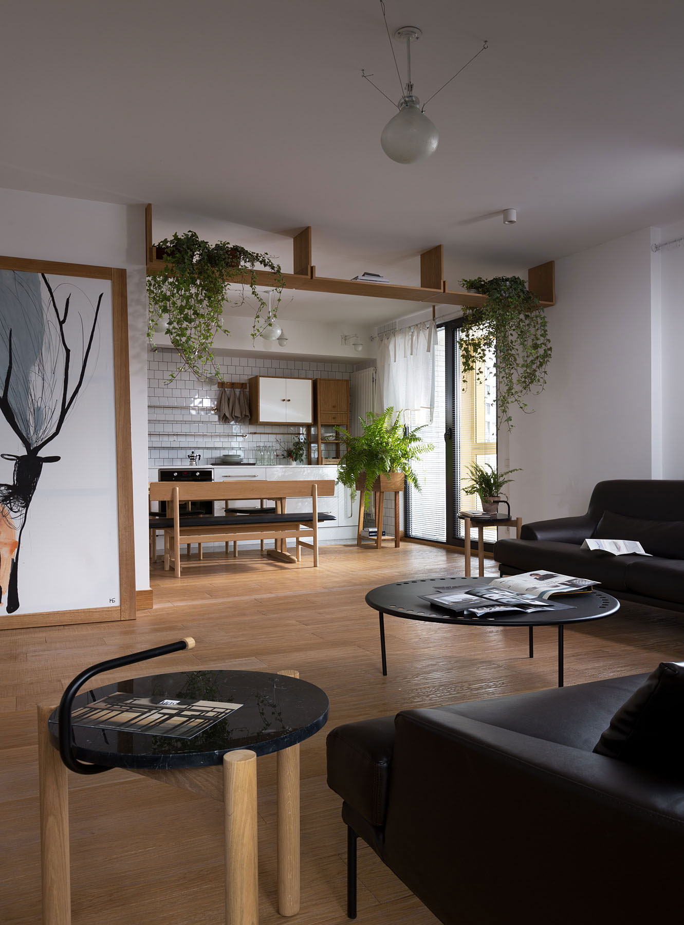 An Airy Monochromatic Apartment with Clean Lines and Simple Furnishings in Kiev by Alena Yudina (2)