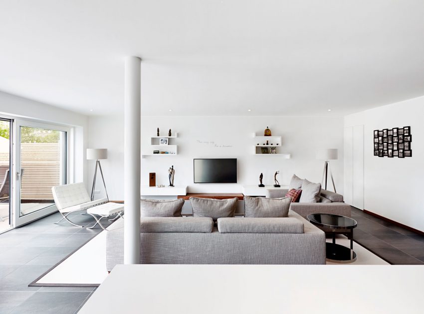 An Eco-Friendly and Spacious Contemporary House in London by Baufritz UK (4)