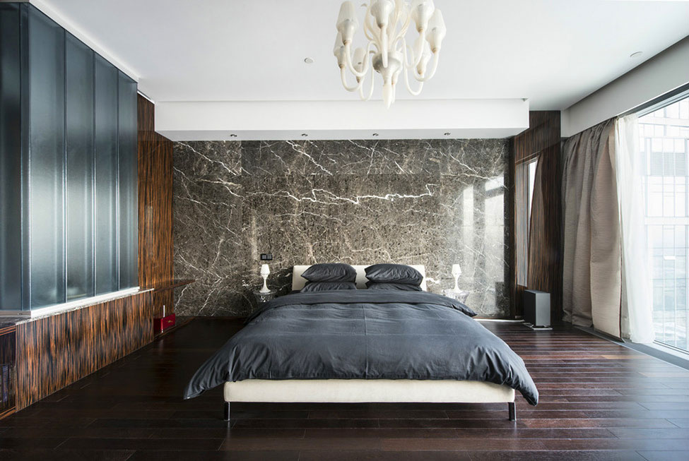 An Elegant Apartment with Black and White Interiors in Saint Petersburg Tower by Yegor Serov (9)